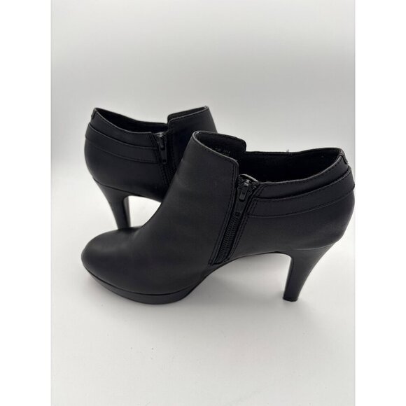 Clarks Womens Black Leather Ankle Booties Size 7 With Buckle & Zip Closure - Picture 5 of 6